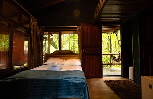 Mindo Hotel | River Song's Hotel