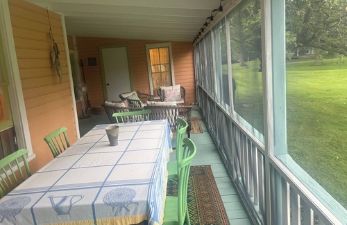 Thousand Island Park Cabaña | River Song Cottage - Thousand Island Park, NY