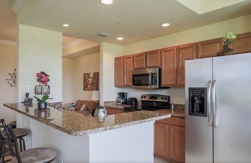 Braden River Condominio | River Strand Condominium with Golf Course Views - Golf Membership Included - Sunnyside Up