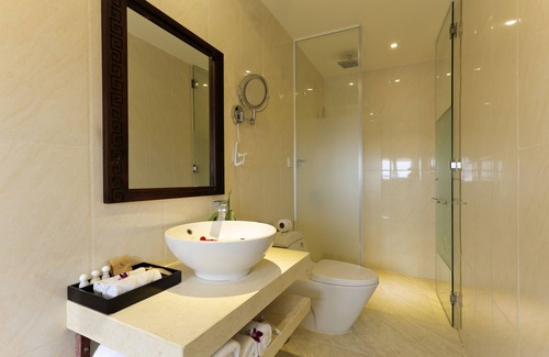 Cam Pho Hotel | River Suites Hoi An Hotel