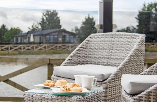 Carlton-in-Cleveland Casa | River Tees Lodge - Ukc4064