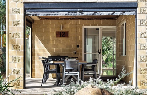 Margaret River Chalet De Esquí | River Tree Chalet |Home by the River