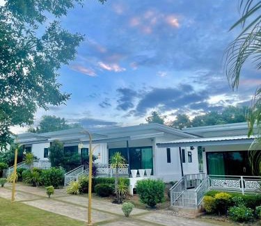 K. Phu Pieng Complejo | River valley resort แอทน่าน