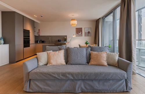 Marvila Apartamento | River View 1BDR Apartment by LovelyStay