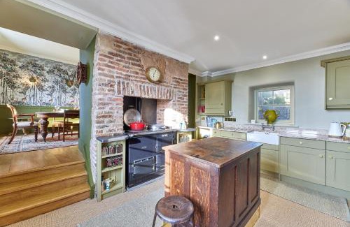 Berwick-upon-Tweed Casa | River View: Characterful Townhouse, Stunning Views