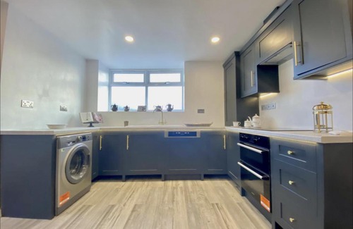 Spalding Apartamento | River View Cottage by Bella Homes