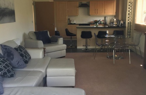St Neots Apartamento | Apartamento en planta baja con vistas al río - 70 Skipper Way, Little Paxton