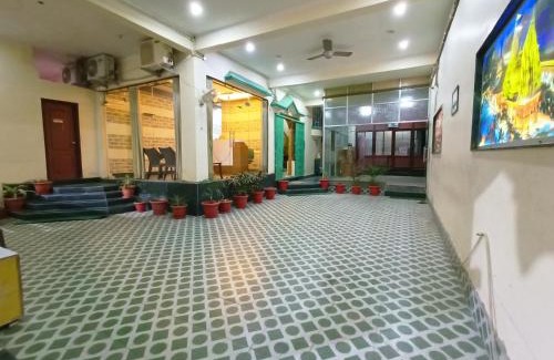 Varanasi Hotel | River View Guest House