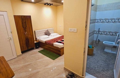 Varanasi Casa | River View Guest House