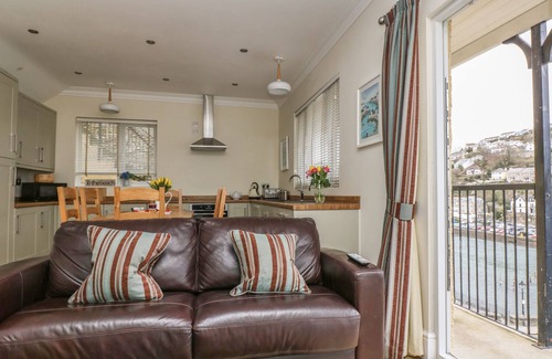 West Looe Cabaña | Rivercrest