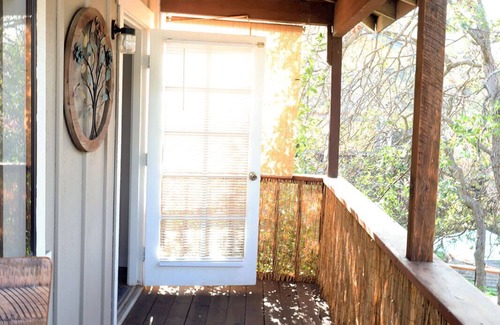 Three Rivers Casa | Riverfront 1 bdrm private bungalow near Sequoia National Park
