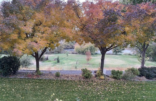 Hermiston Casa | Amazing Sunsets! 2 King Beds, Pool Table & Media room. Long term stay discount.