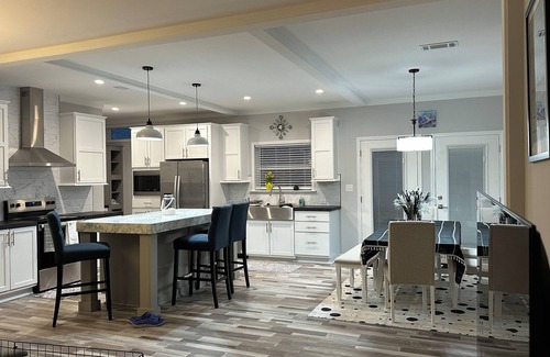 Welaka Casa | RIVERFRONT BRAND NEW BEAUTIFUL 3-BR Home Welaka, Deck, Dock BRING YOUR OWN BOAT!