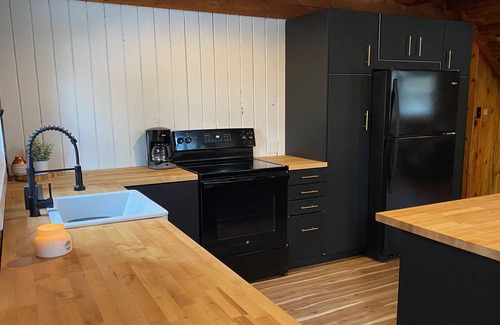 Plains Cabina | Riverfront Cabin on the Clark Fork