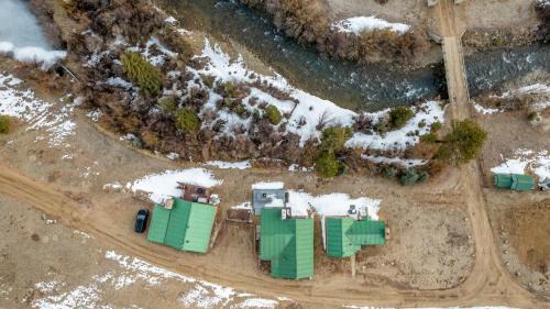 Bailey Casa | Riverfront Cabin W Pool Access & Bbq