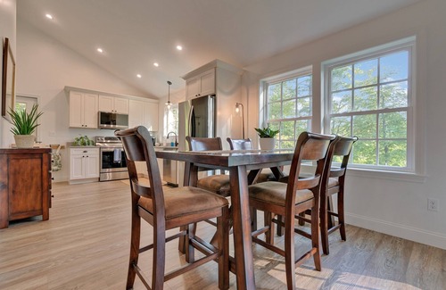 Kennebunk Casa | Riverfront! Close to Dock Square & Beach! KBK/KPT