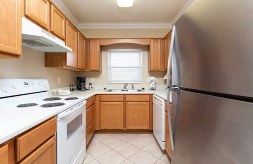 Pigeon Forge Cabina | Riverfront Condo Pigeon Forge/Mt. LeConte Views