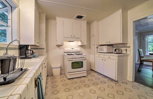 Ben Lomond Cabaña | Riverfront Cottage en Redwoods w / Decks + playa!