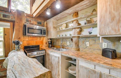 Fairhope Casa | Riverfront Deck Outdoor Retreat in Fairhope!