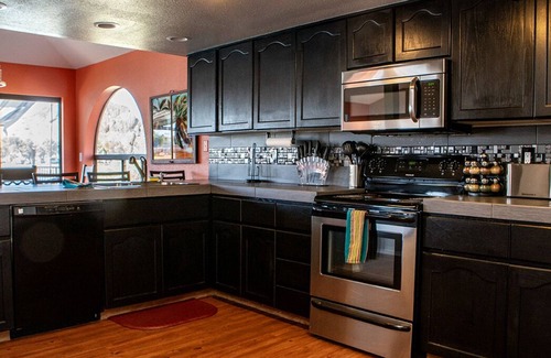 Parker Dam Casa | Riverfront Escape 3BD right on the water!