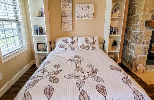 Townsend Hotel | Riverfront Gem