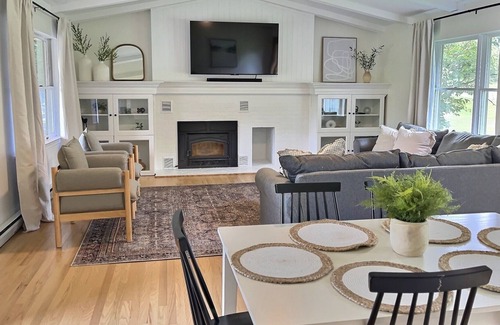 Bakerton Casa | Riverfront Harpers Ferry! Private Dock, Hot Tub, Kayaks, Golf Cart