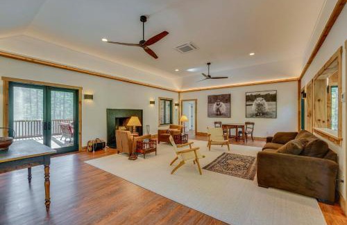 Keene Casa | Riverfront Hideaway in Keene Walk to Town!