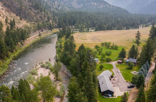 Missoula Casa | Riverfront Home on the Storied Blackfoot River