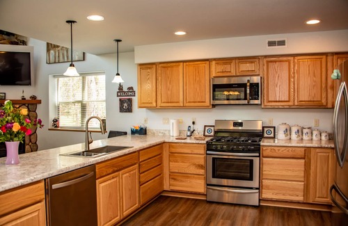 San Juan River Village Casa | Riverfront home surrounded by San Juan Nat'l Forest