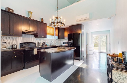 Highland Casa | Riverfront home with internet, washer and dryer, and perfect for kayaking