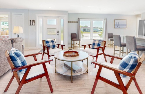 Fort Myers Shores Casa | Riverfront home with beautiful views, private pool, screened lanai, grill, & W/D