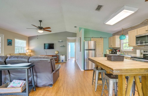 Crystal River Casa | Riverfront Inglis Duplex w/ Shared Dock & Fire Pit
