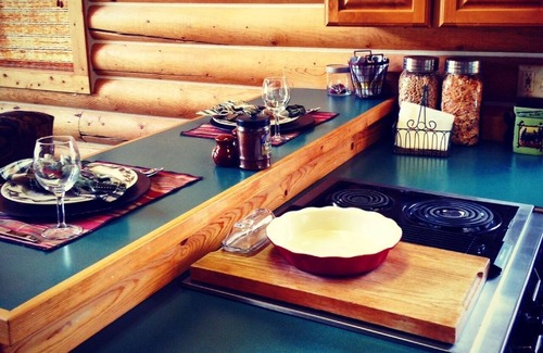 Livingston Cabina | NUEVA TARIFA DE INVIERNO. Cerca de Chico Hot Springs. Bison Chili & S'mores incluido!
