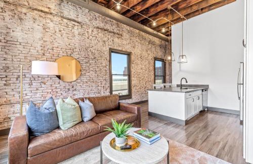 Downtown St. Louis Apartamento | Riverfront Loft - Walk to Arch, Casino, Convention Center
