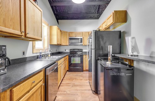 Foley Cabina | Riverfront Magnolia Springs Cabin Rental w/ Grill
