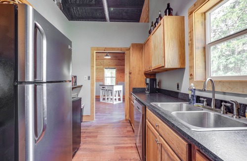 Foley Cabina | Riverfront Magnolia Springs Cabin Rental w/ Grill