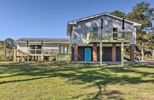 New Bern Casa | Riverfront New Bern House Gourmet Kitchen and View!