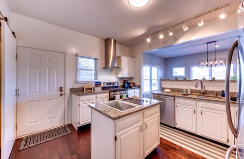 Covington Casa | Riverfront Oasis: 5 Min to DT Cincinnati