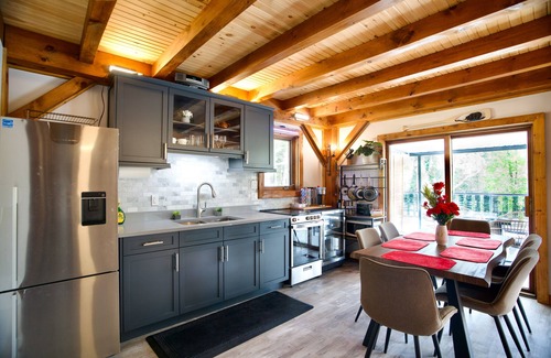 Strong Cabaña | Riverfront Oasis on 55 Pvt Acres with Wifi , Sauna and Hot Tub