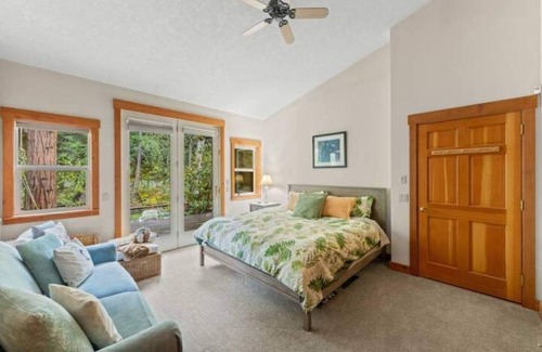 Castella Casa | Riverfront Oasis on the Upper Sacramento River