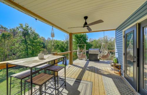 Ernul Casa | Riverfront Pollocksville Home with Private Beach!
