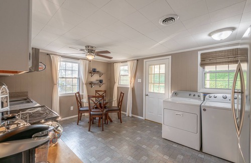 Bluff City Casa | Retiro de South River Riverfront