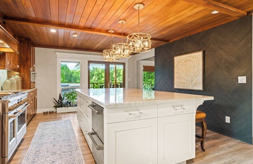 Cascade Casa | Riverfront Retreat - Pool and Hot Tub Escape