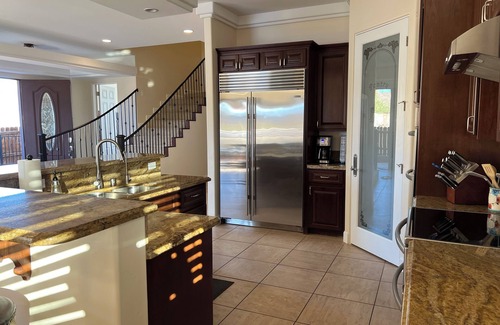 Parker Strip Casa | Riverfront with private dock, river views from every room & arcade games!