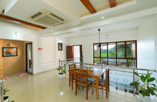 Mankombu Cabina | Riveria Resorts
