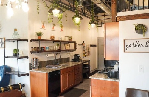 Niles Apartamento | Rivers Edge Lofts - Unit 1