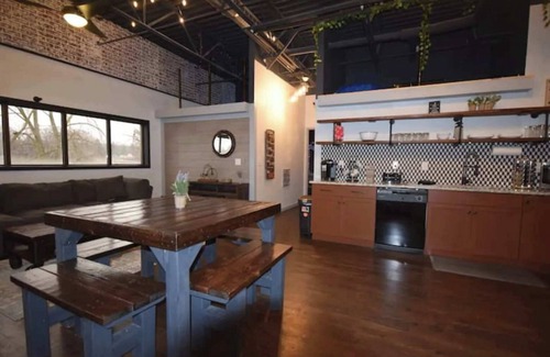 Niles Apartamento | Rivers Edge Lofts - Unit 6