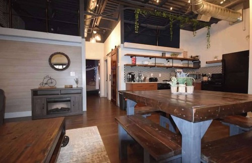 Niles Apartamento | Rivers Edge Lofts - Unit 6