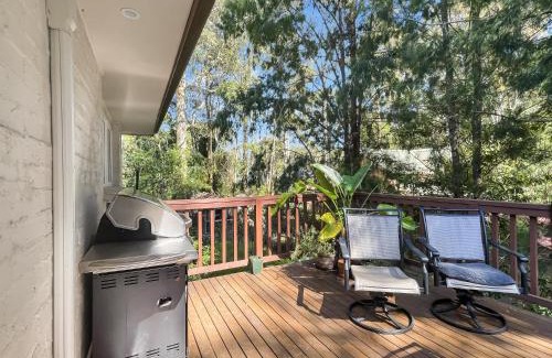 Mossy Point Casa | Riverside 3-Bed Townhouse with Spacious Deck & BBQ