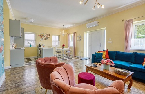 Mosonmagyarovar Casa | Riverside boutique apartments next to the thermal bath